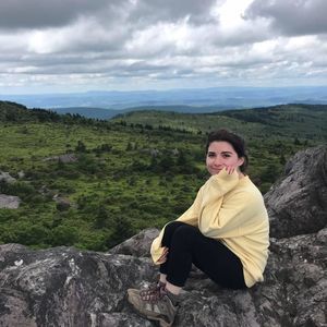 Meet your Posher, Amanda